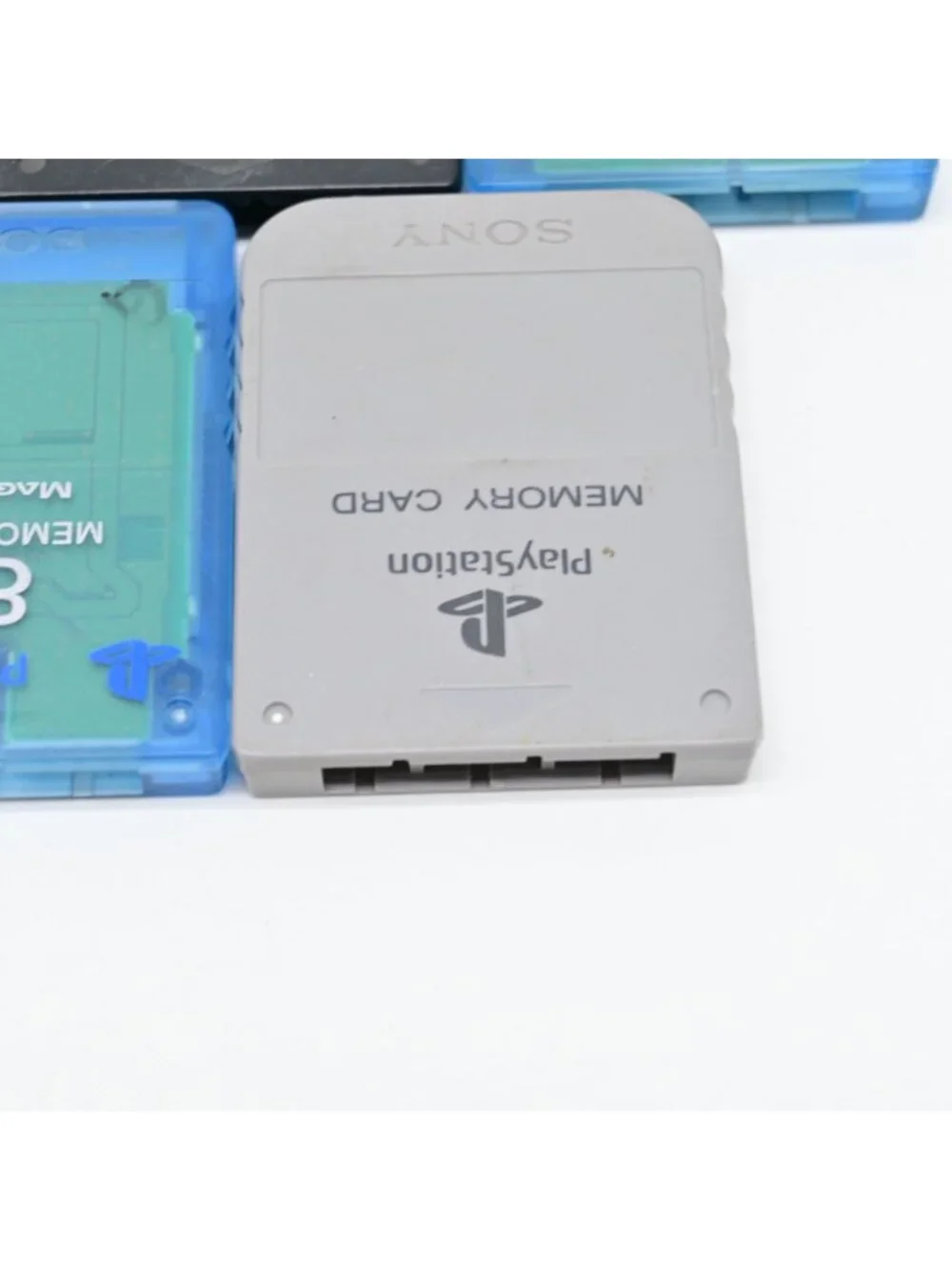 Playstation 1 & Playstation 2 Memory Card Bundle Of 5